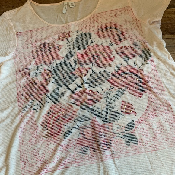 Cato floral studded graphic rose top - Picture 2 of 6